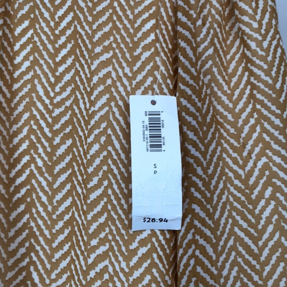 Mustard yellow herringbone pleated skirt SM NWT - Picture 2 of 4